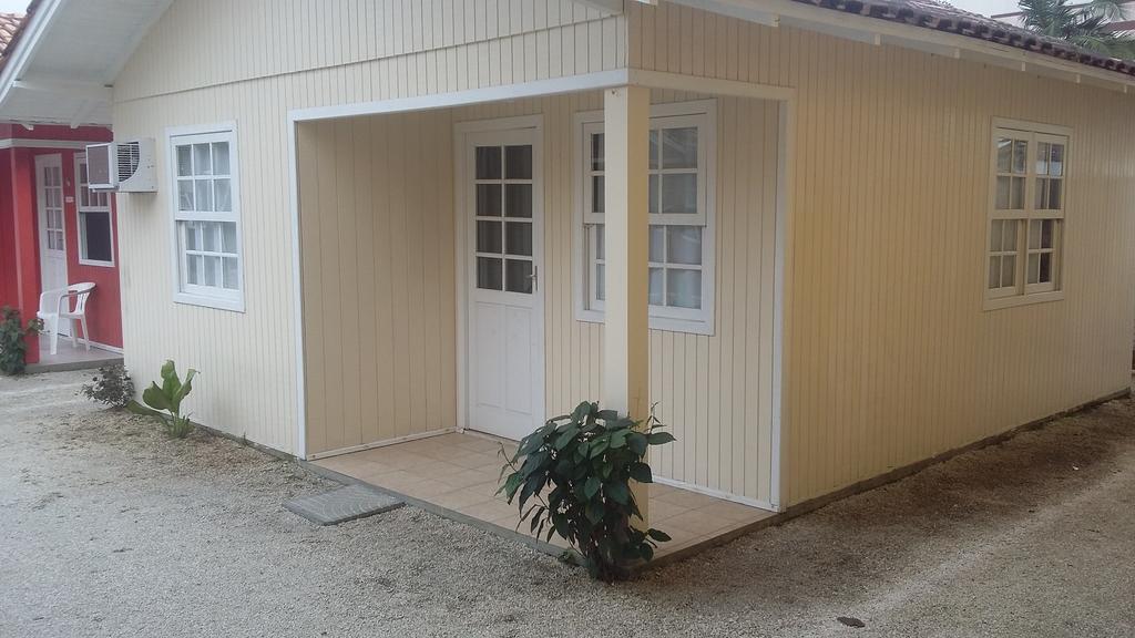 Locacao P M Costa Esmeralda Rua 321 Porto Belo Ngoại thất bức ảnh